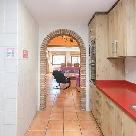 Lina Эстепона